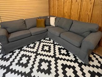 Sectional couch (can deliver)
