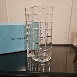 Authentic Tiffany & Co.  Contemporary Crystal Vase 