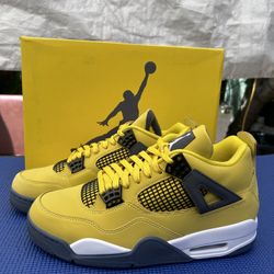 Air Jordan 4 Retro Lightning