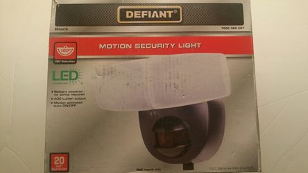 ***MOTION SECURITY LIGHTS*** Brand New security lights.