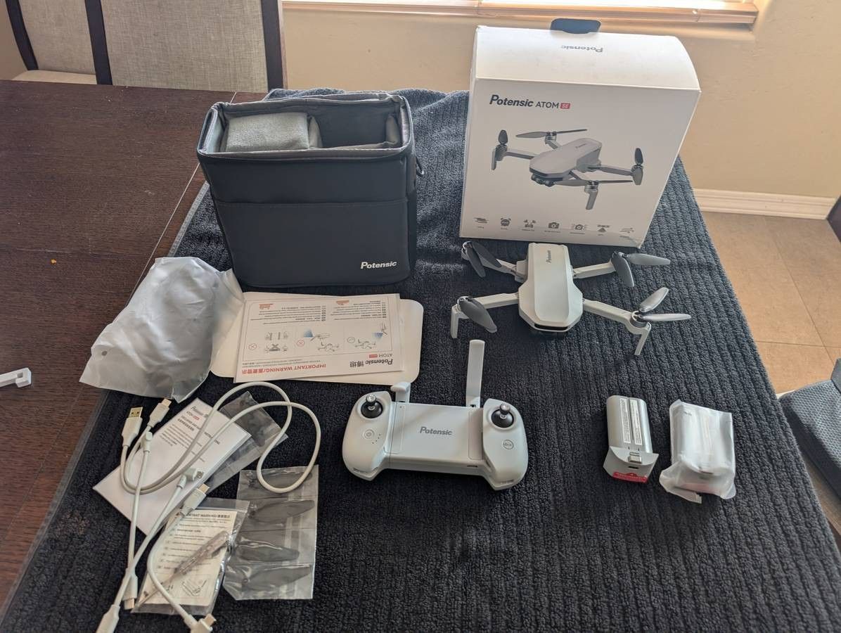 New Potensic Atom SE drone, 2 32 min batteries, factory case, GPS RTH