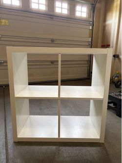 Ikea bookshelf (2 of them)