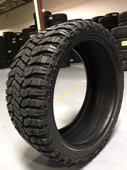 24 Snowflake 24s 33x12.50 R24 tires