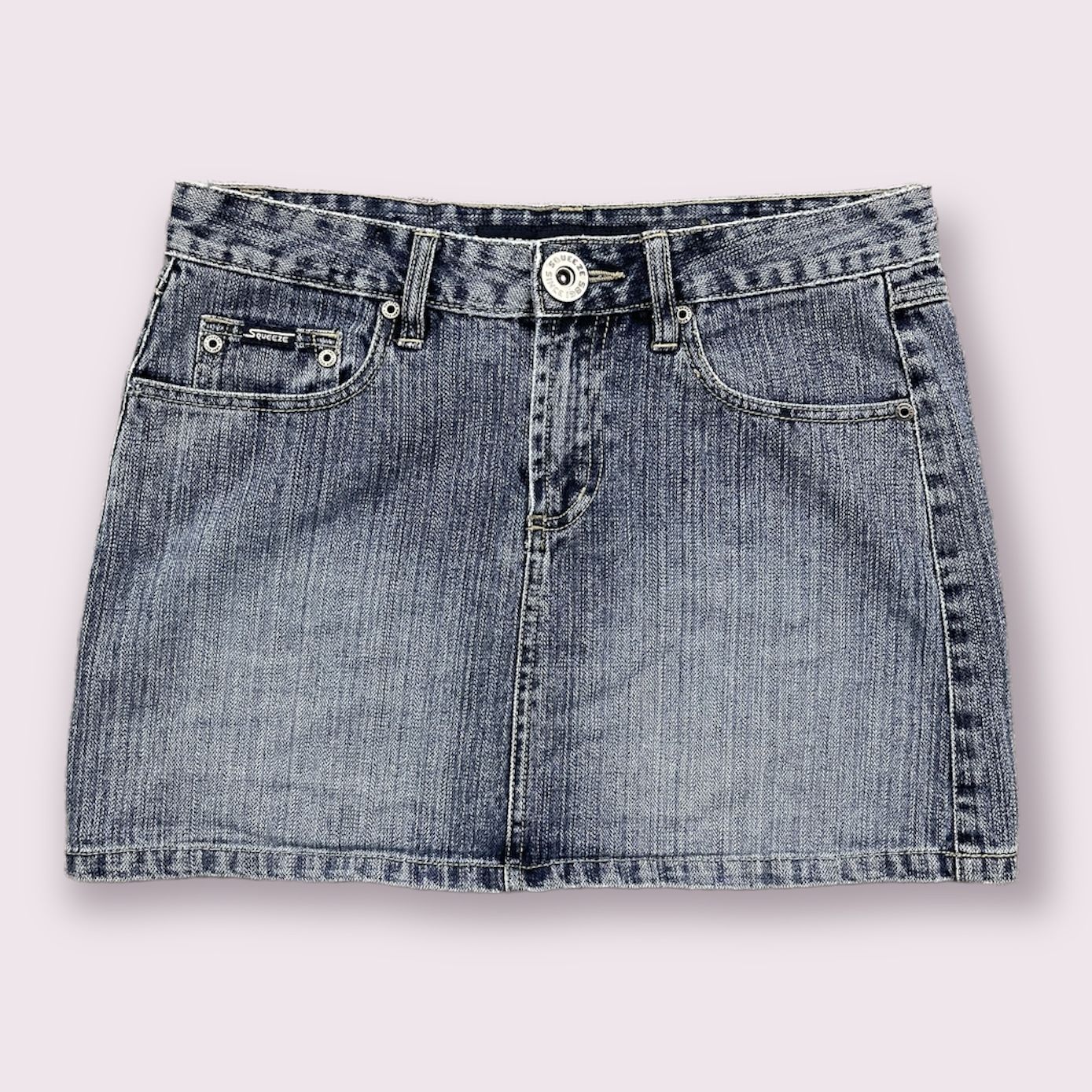 SQUEEZE Vintage Y2K 2000’s Faded Light Wash Denim Mini Skirt