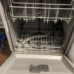 Ge Dishwasher Excellent Condition 