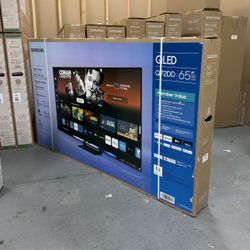 65 Inch Samsung QLED Q72D 4K HDR Smart 120 Hertz TV