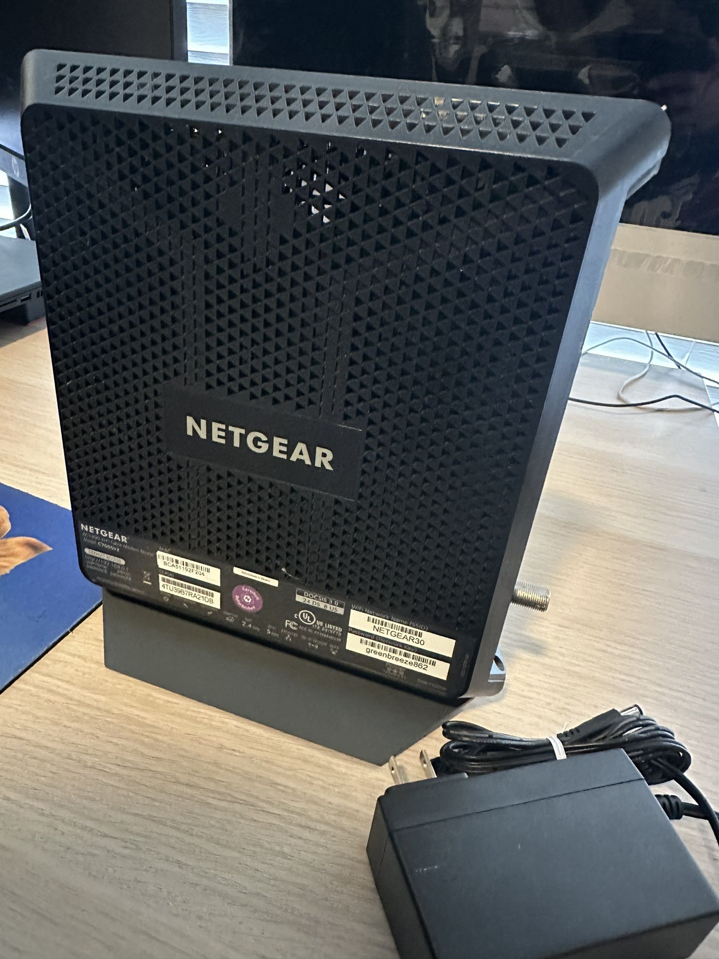 Netgear Nighthawk C7000v2