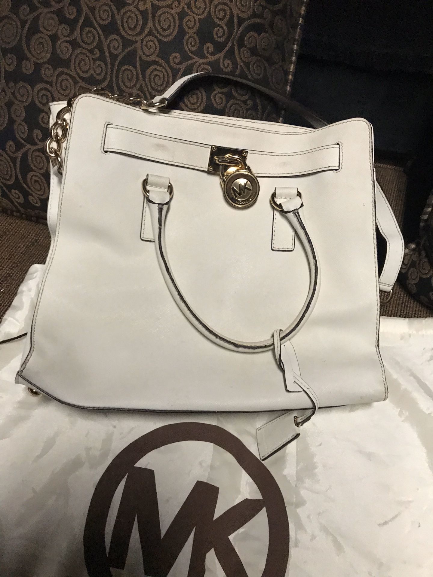 White MK Michael Kors purse bag