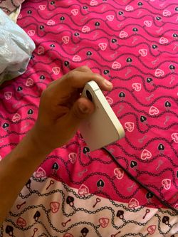 I phone 16 e pick up only