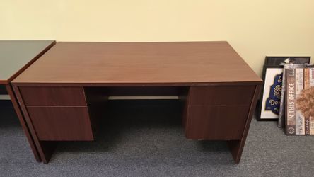 Wood Office Desk with Storage Drawers