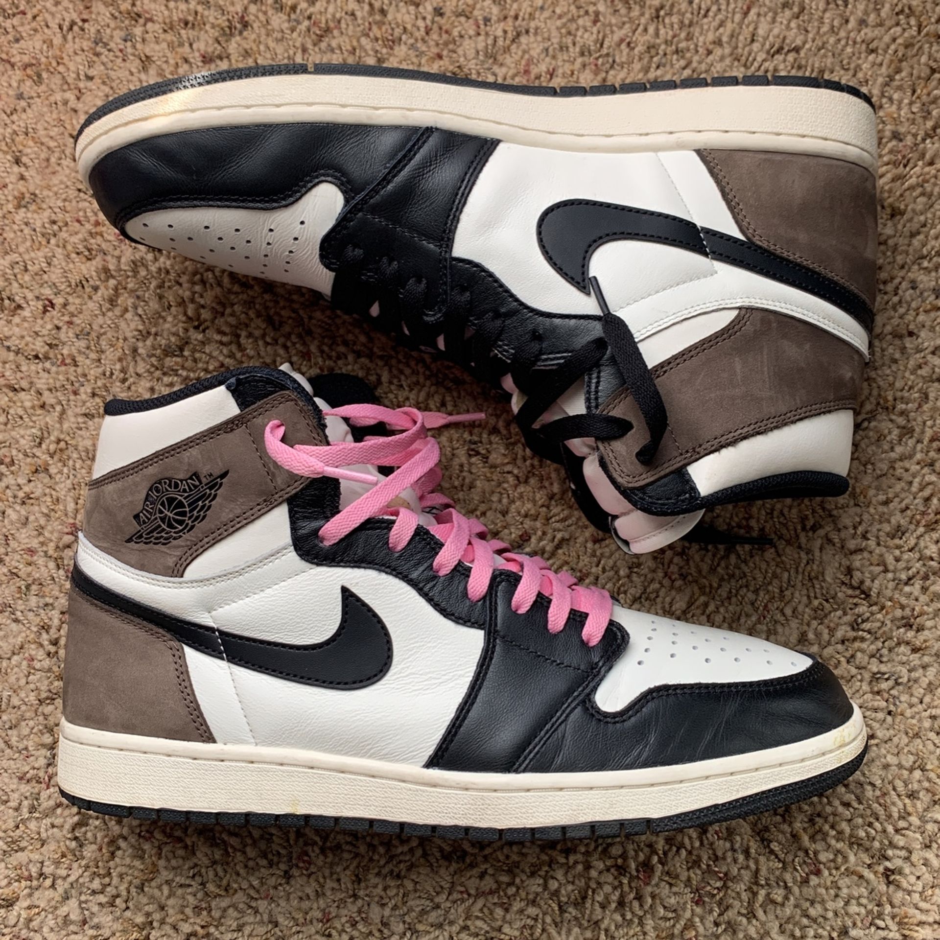 jordan 1 high ‘mocha’ size 12