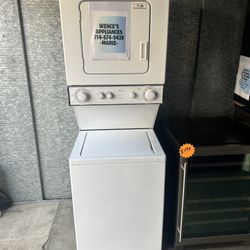 24 WIDE WHIRLPOOL WASHER AND GAS DRYER STACKABLE 