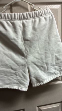 Essnetial shorts