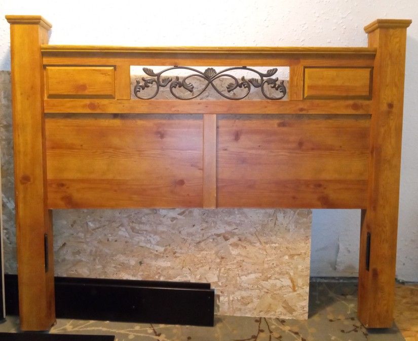 Queen Size Panel Head Board 