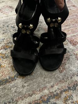 Gucci Size 8 Black Leather Heels 
