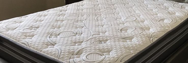 New Kingdom Brand Queen Mattress, Box spring &  With Metal Frame
