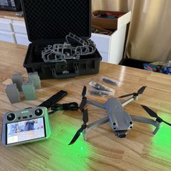 DJI Air2s with 5 Batteries, Smart Controller. And Hard Case