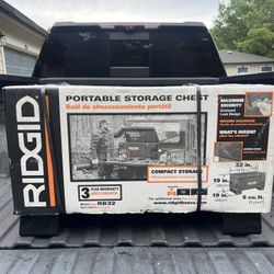 RIDGID 32 in. W x 19 in. H x 18 in. L Portable Jobsite Box