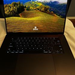 MacBook Pro 16” M3 MAX chip