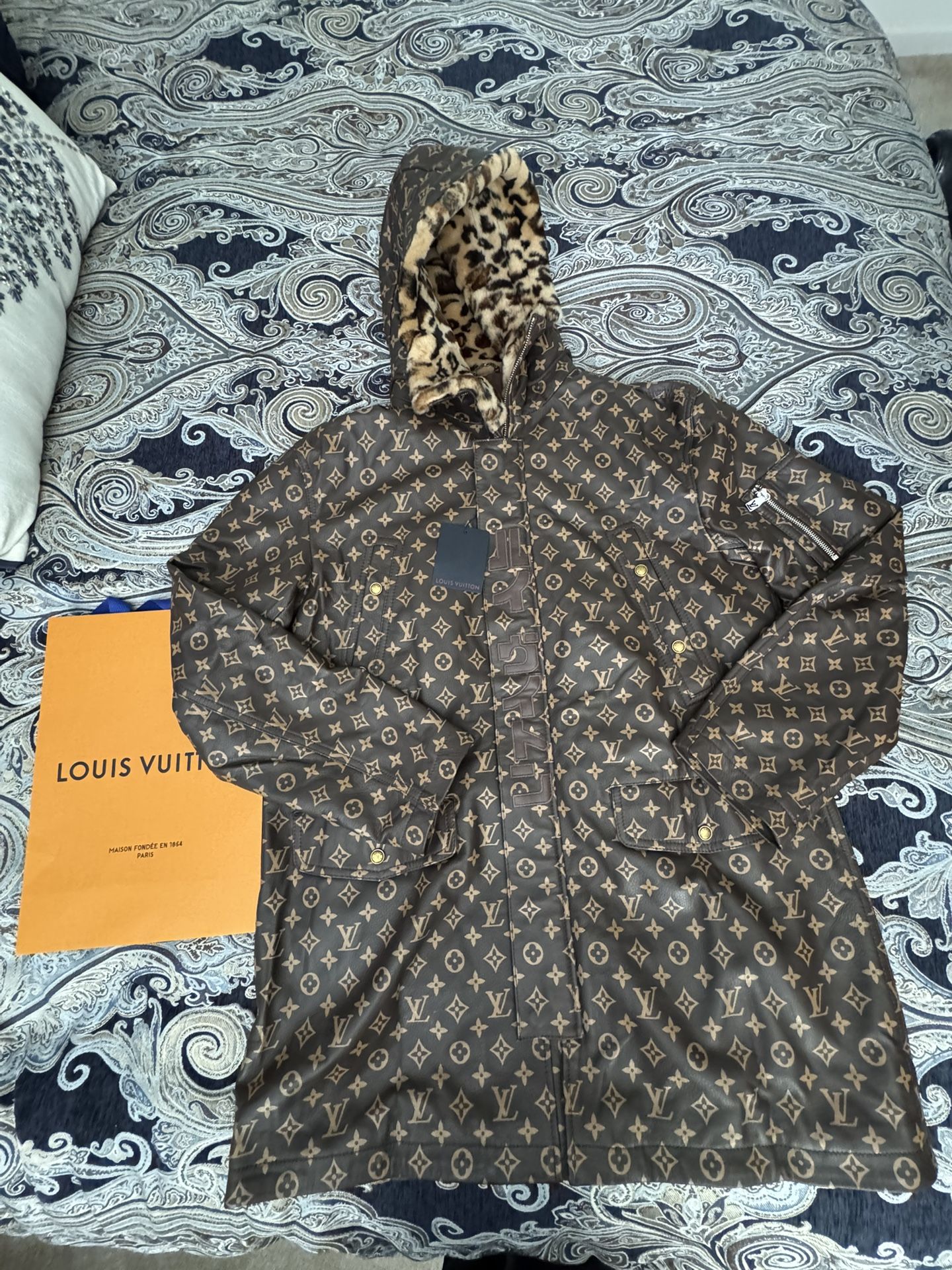 Louis Vuitton Leather Parka Size 56