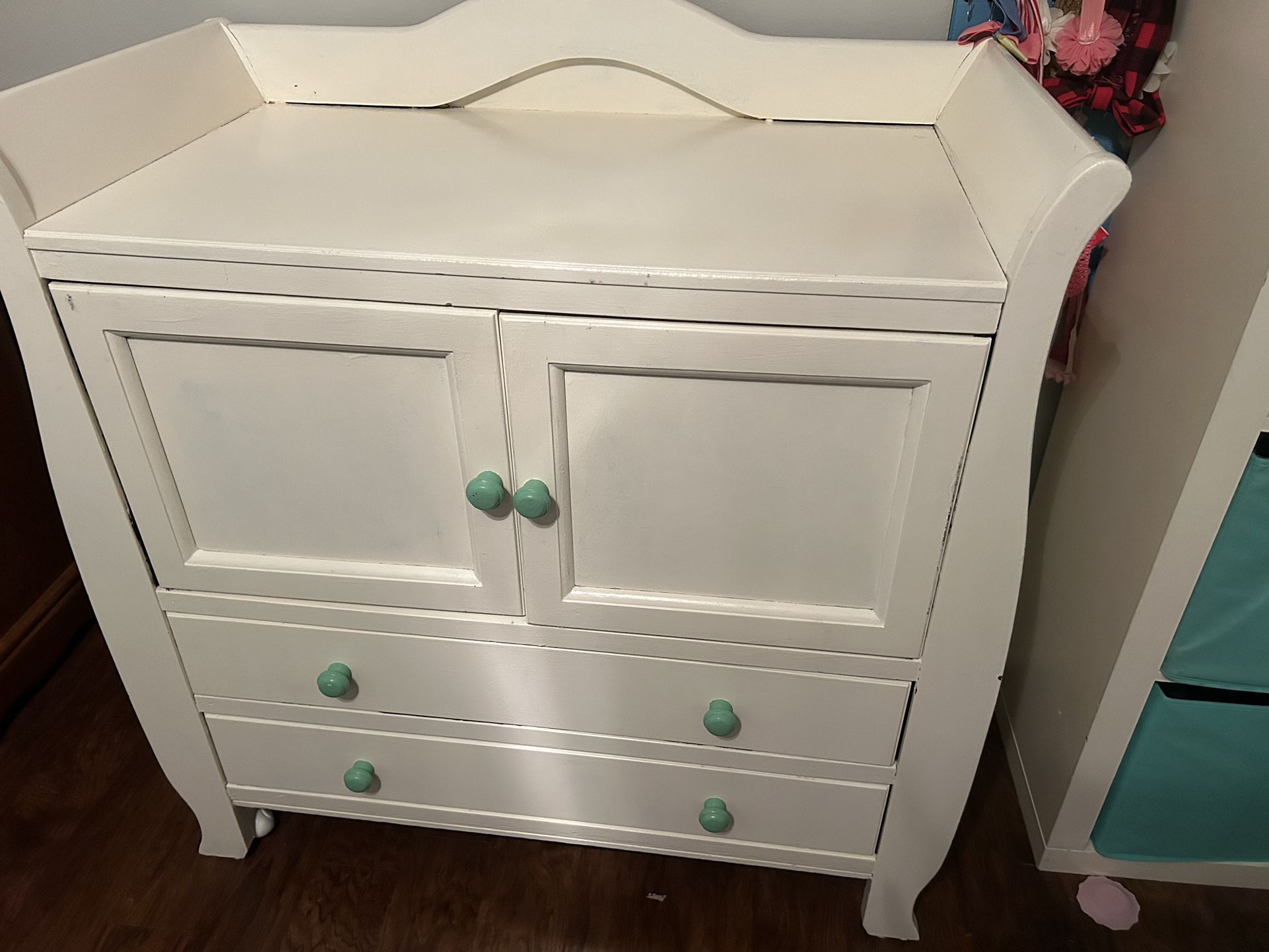 Changing Table.
