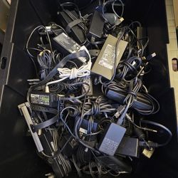 73 laptop chargers

Dell
,Asus,
Toshiba ,Hp,
Sony Vaio,Lenovo. $730 For All Of Them 