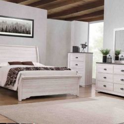 Queen Bedroom  Dresser Mirror One Nightstand   Free Local Delivery  Check Description