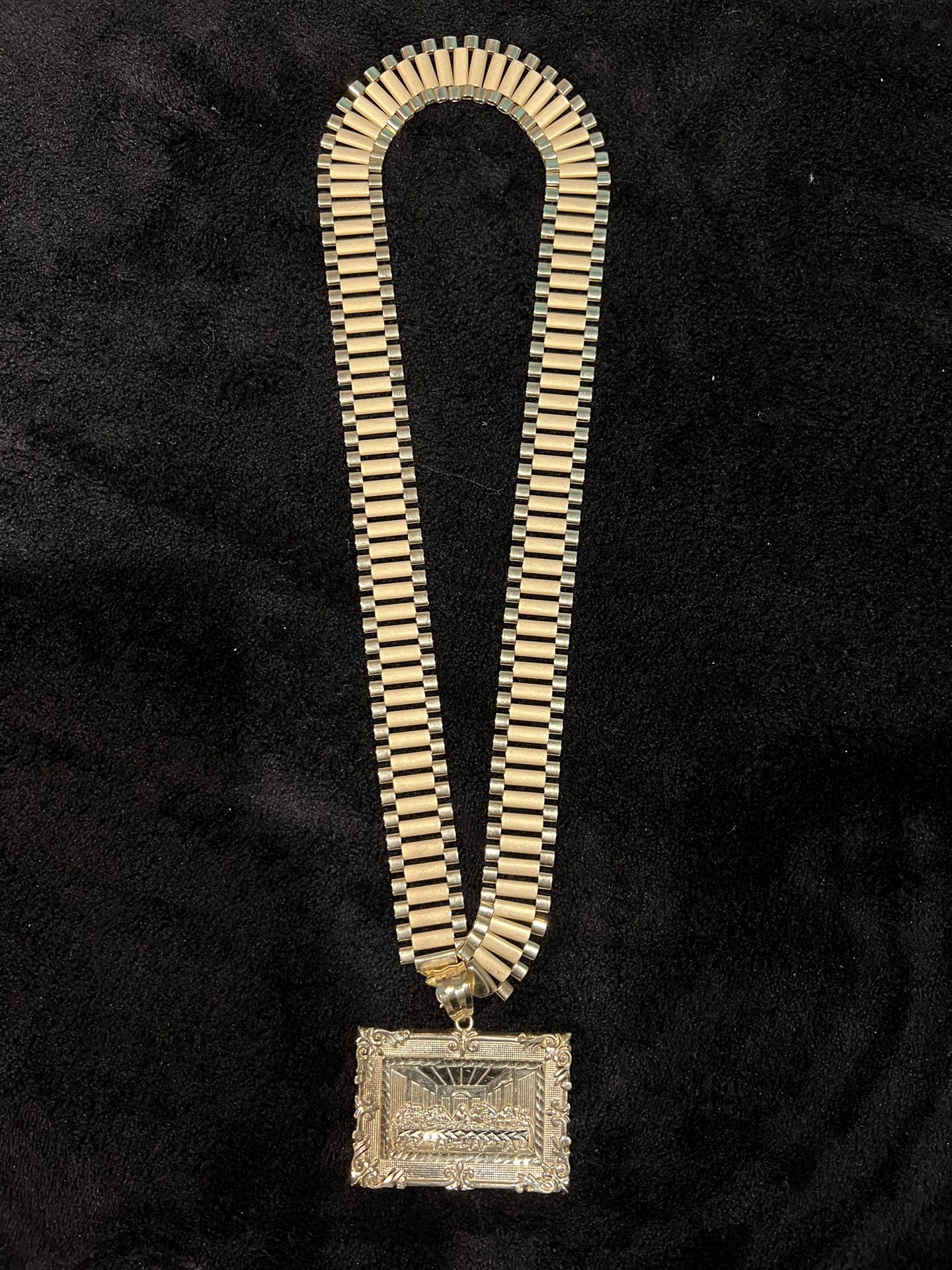 10k Rolex Chain w Last Supper Pendant