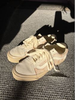Vans - women’s size 7