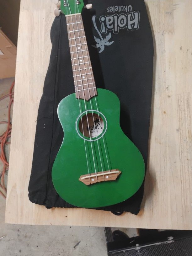 Ukulele - Hola Green