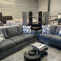 2-piece Sofa & Loveseat 