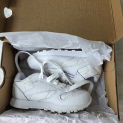 Reebok CL Leather White Toddler  Size 10