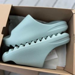 Yeezy Slides Salt (Size 9 Only)