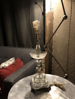 Vintage Lucite Chrome Crystal Bed Table Lamp