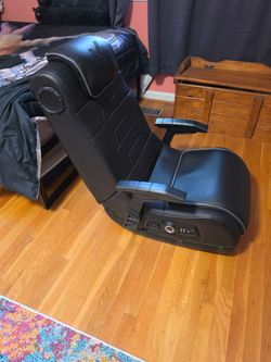 Rocker Pro Series H3 4.1 Wireless Audio Gaming Chair.