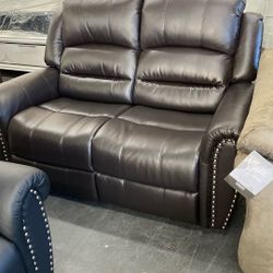 New Loveseat 2 Seater Dark Brown Or Black Recliners Was $999 Now $500 