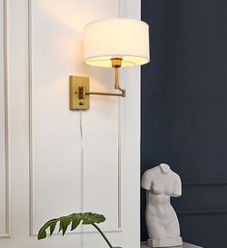 Brass Plug‑In Wall Sconce – Adjustable Arm + Fabric Shade