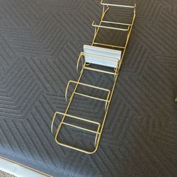 GOLD TOILET ROLL WALL MOUNT