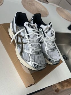 Size 10.5 ASIC Clay Canyon 1130