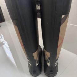 Burberry Boots