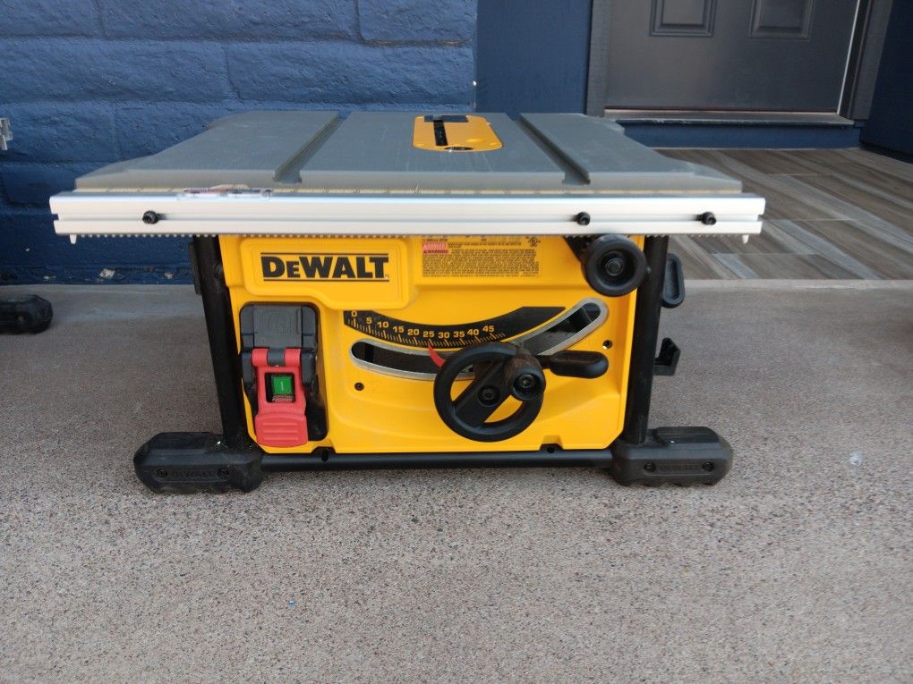 TABLE SAW NO FENCE