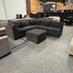 Thomasville Tisdale Modular Sectional 6-piece Dark Gray with Storage Ottoman