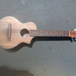 Piccolo Mini Guitar