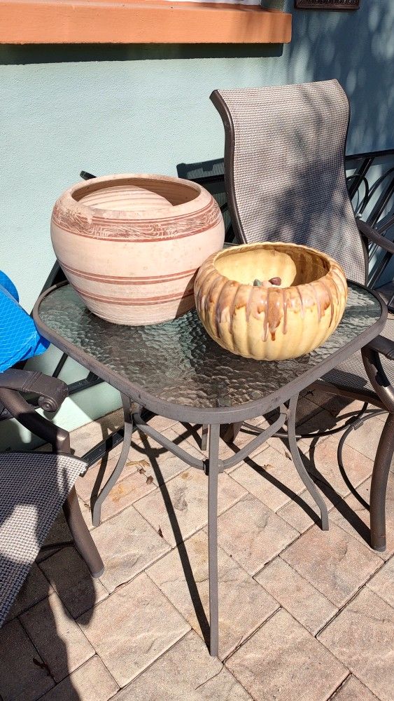 Two Garden Flower Pots Package Deal