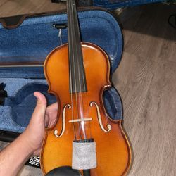 4/4 Full Size Violin
