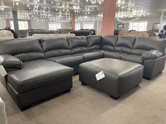 Brand New Ashley Aberton Gray Sectional Oversized for Sale in