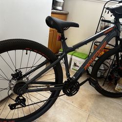 Mongoose 21 Speed Mountain Bike 