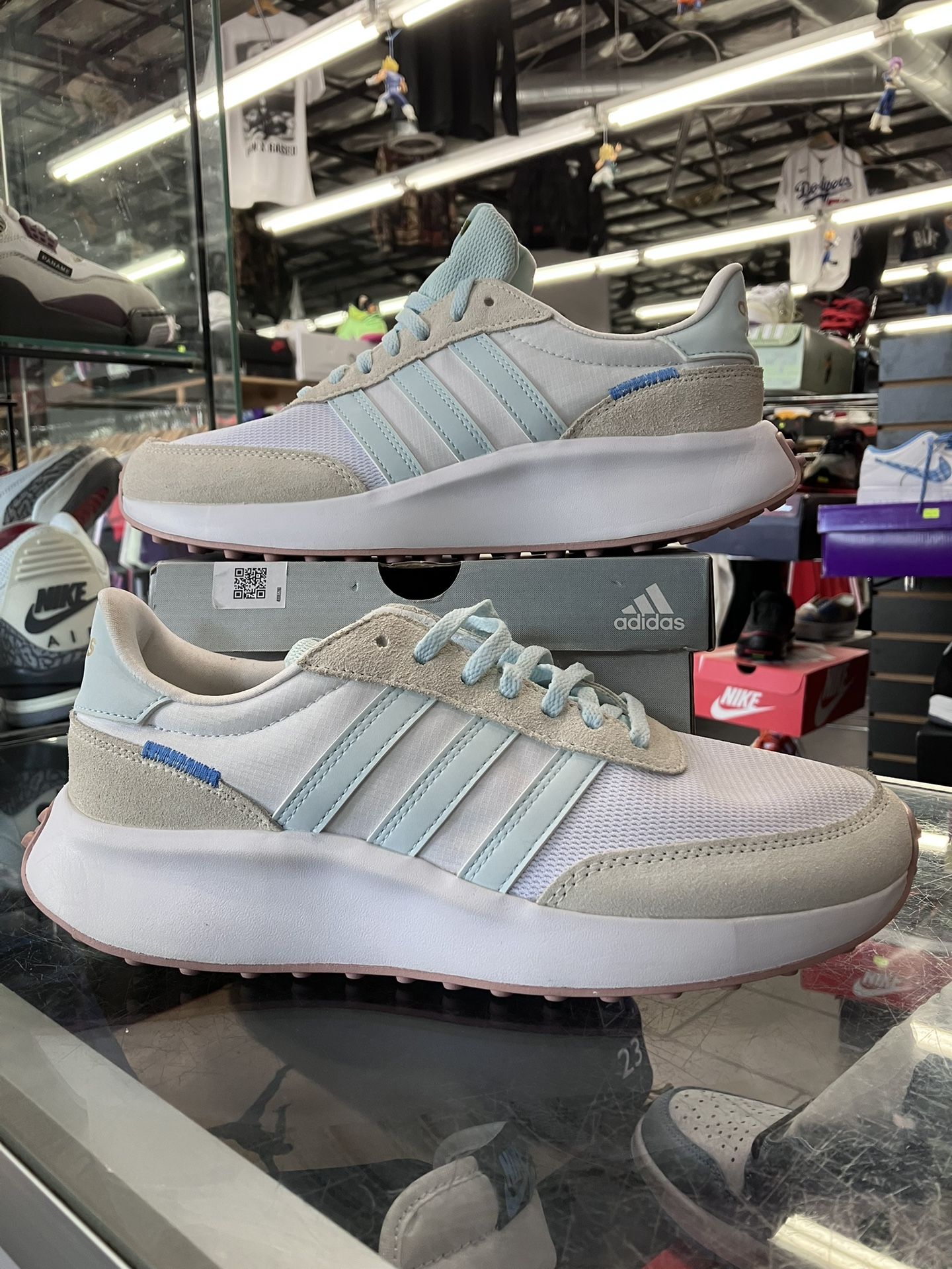 Women’s Adidas Run 70s Cloud Off White Almost Blue