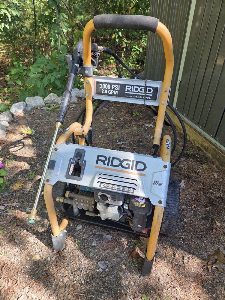 RIDGID 300 PSI POWER WASHER