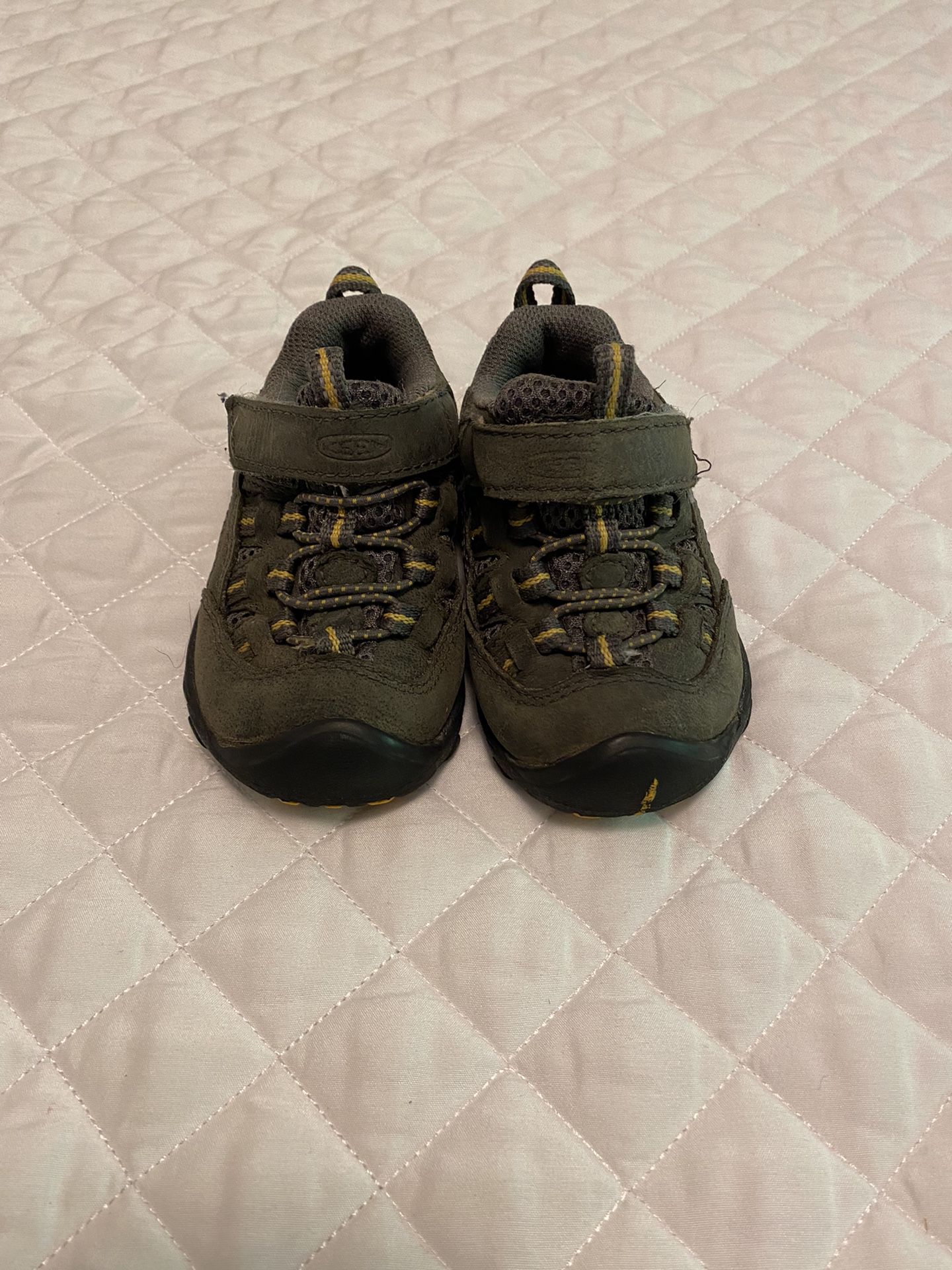Toddler Size 5 Keens